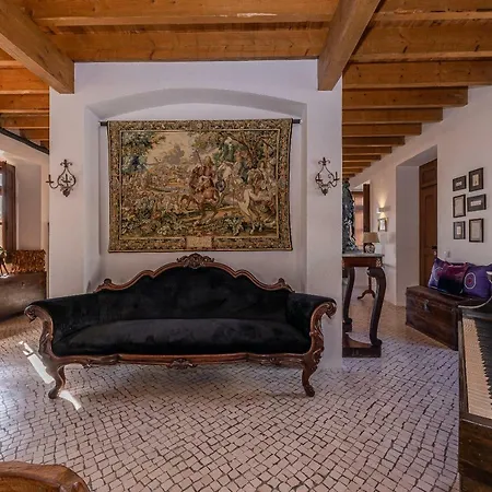 Restored Winery On The Atlantic 3bedroom House