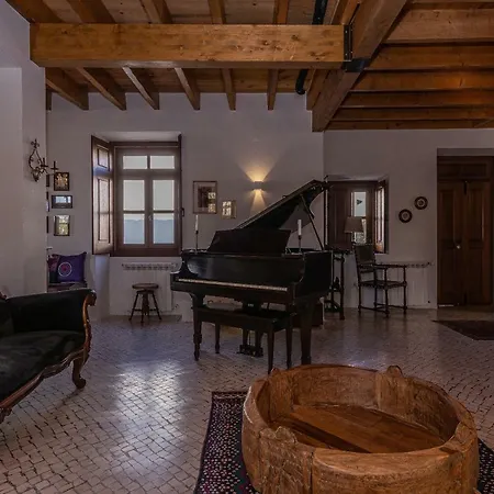 Nyaraló Restored Winery On The Atlantic 3bedroom House